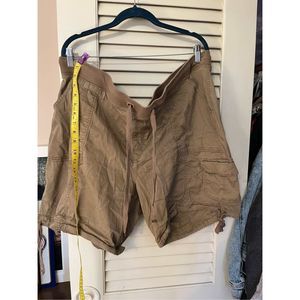terra & sky khaki shorts
